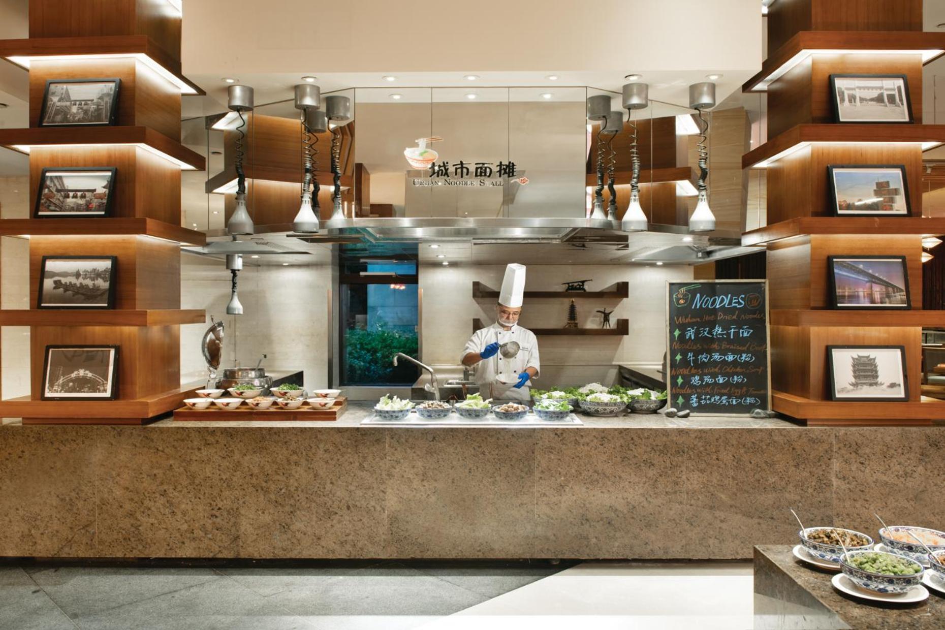 Hilton Wuhan Optics Valley Eksteriør bilde